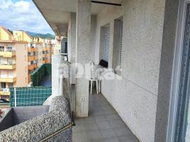 Piso, 94.00 m², cerca de bus y tren