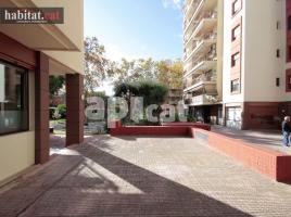 Piso, 94.00 m², cerca de bus y tren