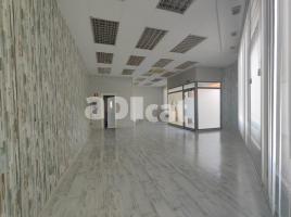 Alquiler local comercial, 97.00 m², CANTONADA CARRER MONTSERRAT