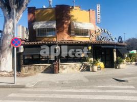 Local comercial, 210.00 m², Montmar