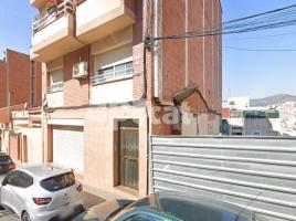 Piso, 67.00 m², cerca de bus y tren, Fondo