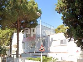 Houses (detached house), 94.00 m², near bus and train, Cap Salou