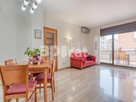 Piso, 102.00 m², cerca de bus y tren, seminuevo, Centre