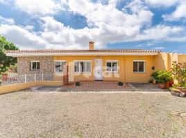  (casa rural), 191.00 m², près de bus et de train, Vinyols i els Arcs