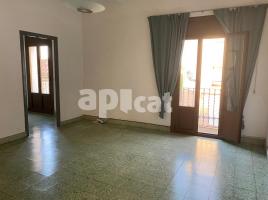 Piso, 114.00 m², cerca de bus y tren