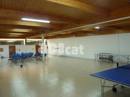 Alquiler local comercial, 210.00 m²