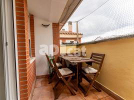 Duplex, 104.00 m², near bus and train, almost new, Olesa de Montserrat