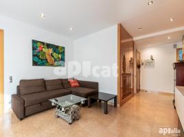 Flat, 92.00 m², near bus and train, Poble - Casc Antic