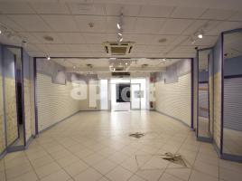 Lloguer local comercial, 135.00 m²,  ( ) 