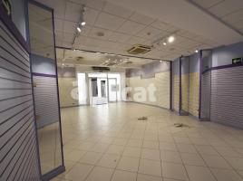 Lloguer local comercial, 135.00 m²,  ( ) 