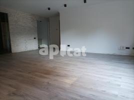 Pis, 169.00 m², prop de bus i tren, INSTITUS