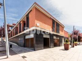 Lloguer local comercial, 70.00 m², Poble - Casc Antic