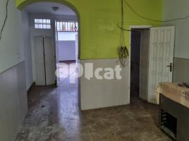 Lloguer local comercial, 135.00 m²