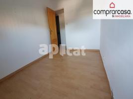 Pis, 76.00 m², 靠近巴士和地铁, Ciutat Meridiana - Torre Baró - Vallbona