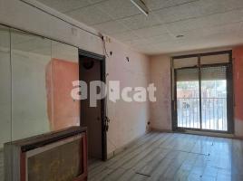 Piso, 77.00 m², cerca de bus y tren, Sants - Badal