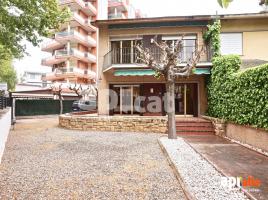 Casa (unifamiliar adossada), 246.00 m², prop de bus i tren, PLATJA LLEVANT