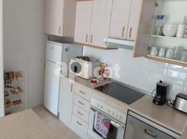 Apartament, 62.00 m², près de bus et de train