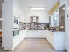 Casa (unifamiliar aïllada), 343.00 m², prop de bus i tren, Poblenou - L'Oliva Gran