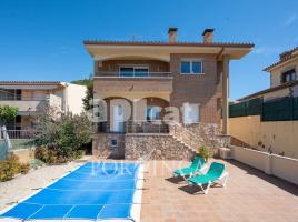  (unifamiliar aïllada), 323.00 m², حافلة قرب والقطار, Sant Joan-Vilarromà