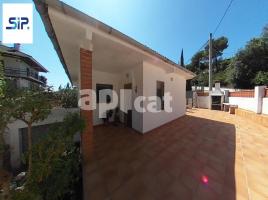 Casa (unifamiliar aïllada), 150.00 m², prop de bus i tren