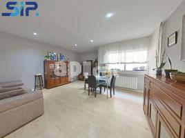 Piso, 82.00 m², cerca de bus y tren, Poble Nou