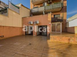 Pis, 40.00 m², près de bus et de train, presque neuf, Sant Pere Nord