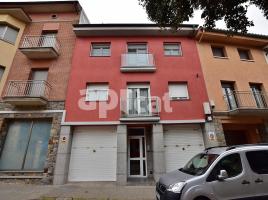 Flat, 64.00 m², near bus and train, almost new, Avenida de la Diputació, 34