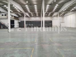 Alquiler nave industrial, 6100.00 m²