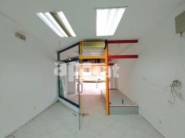 Business premises, 143.00 m², Calle de Sant Pau