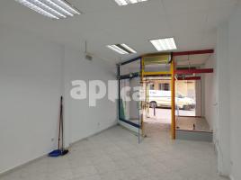 Business premises, 143.00 m², Calle de Sant Pau