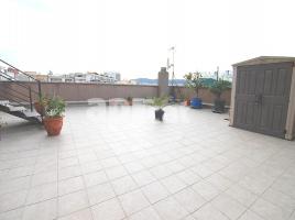 Flat, 160.00 m², near bus and train, SALUT ALTA