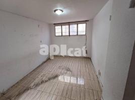 Pis, 72.00 m², حافلة قرب والقطار, Bellvitge