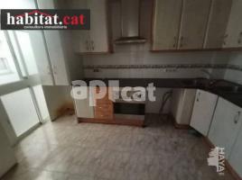 Piso, 116.00 m², cerca de bus y tren