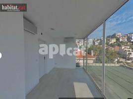 Casa (unifamiliar aislada), 371.00 m², cerca de bus y tren