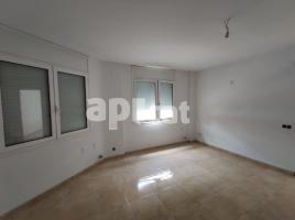 Pis, 73.00 m², prop de bus i tren, seminou