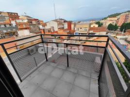 Obra nueva - Piso en, 58.27 m², cerca de bus y tren, nuevo