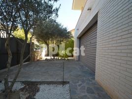 Houses (detached house), 203.00 m², near bus and train, Els Prats de Rei