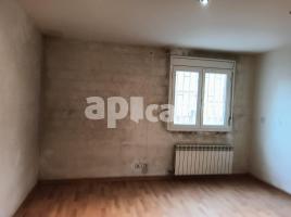 Piso, 73.00 m², cerca de bus y tren, Calaf