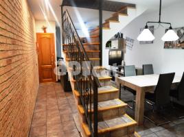 Casa (unifamiliar aïllada), 88.00 m², prop de bus i tren