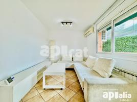 Attic, 83.00 m², near bus and train