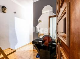 Pis, 103.00 m², prop de bus i tren, Poble - Casc Antic