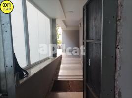 Business premises, 52.00 m², Font Verda