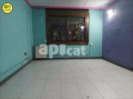 Piso, 65.00 m², cerca de bus y tren