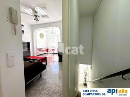 Casa (unifamiliar aislada), 107.00 m², cerca de bus y tren