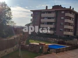 Flat, 128.00 m², near bus and train, almost new, Castellarnau