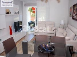 Apartamento, 73.00 m², cerca de bus y tren