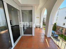 Apartamento, 124.00 m², cerca de bus y tren, Fenals