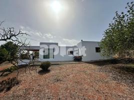 Casa (unifamiliar aïllada), 230.00 m², prop de bus i tren, seminou