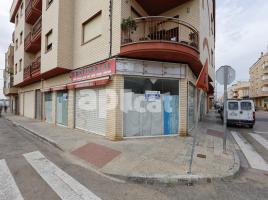 Lloguer local comercial, 562.00 m²