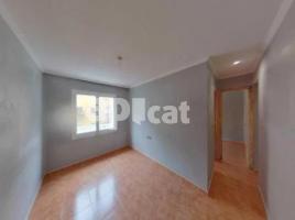 Flat, 77.00 m², near bus and train, Calle Miguel de Cervantes, 33